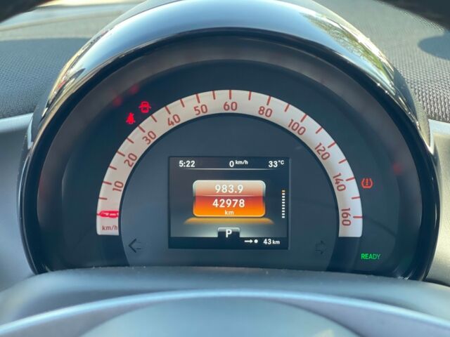 Чорний Смарт Forfour, об'ємом двигуна 0 л та пробігом 43 тис. км за 12500 $, фото 8 на Automoto.ua