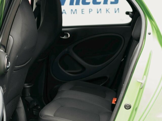 Чорний Смарт Forfour, об'ємом двигуна 0 л та пробігом 47 тис. км за 13700 $, фото 15 на Automoto.ua