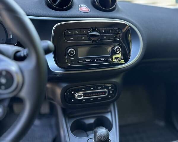Чорний Смарт Forfour, об'ємом двигуна 0 л та пробігом 58 тис. км за 8500 $, фото 15 на Automoto.ua