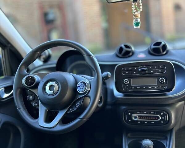 Чорний Смарт Forfour, об'ємом двигуна 0 л та пробігом 58 тис. км за 8500 $, фото 21 на Automoto.ua