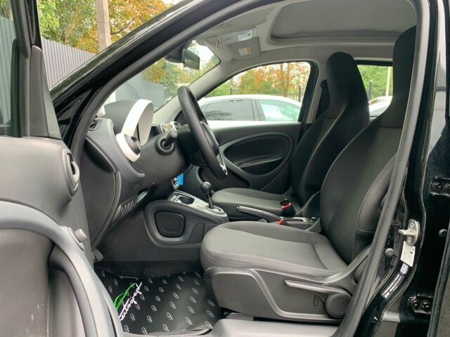 Чорний Смарт Forfour, об'ємом двигуна 0 л та пробігом 16 тис. км за 16900 $, фото 15 на Automoto.ua