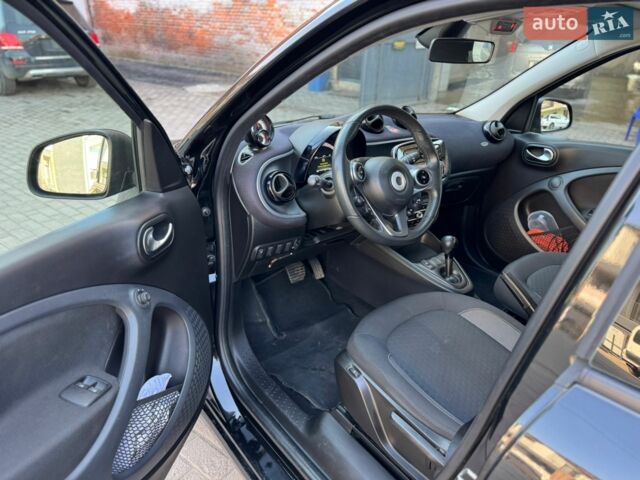 Чорний Смарт Forfour, об'ємом двигуна 0 л та пробігом 35 тис. км за 7500 $, фото 25 на Automoto.ua