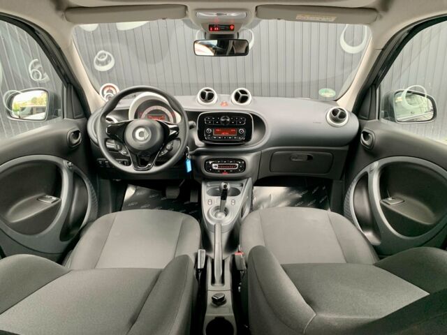 Чорний Смарт Forfour, об'ємом двигуна 0 л та пробігом 16 тис. км за 16900 $, фото 24 на Automoto.ua