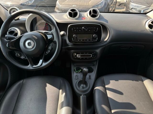 Чорний Смарт Forfour, об'ємом двигуна 0 л та пробігом 113 тис. км за 8100 $, фото 16 на Automoto.ua