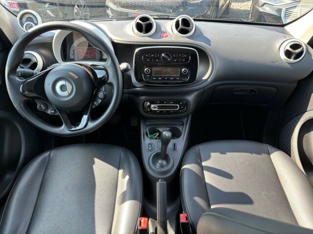 Чорний Смарт Forfour, об'ємом двигуна 0 л та пробігом 113 тис. км за 8100 $, фото 15 на Automoto.ua