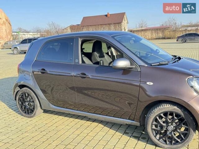 Коричневий Смарт Forfour, об'ємом двигуна 0 л та пробігом 36 тис. км за 8800 $, фото 6 на Automoto.ua