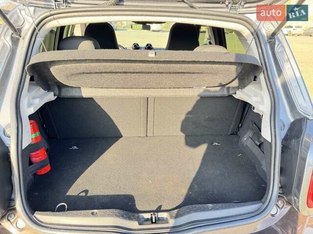 Коричневий Смарт Forfour, об'ємом двигуна 0 л та пробігом 36 тис. км за 8800 $, фото 11 на Automoto.ua