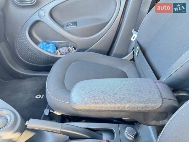 Коричневий Смарт Forfour, об'ємом двигуна 0 л та пробігом 36 тис. км за 8800 $, фото 25 на Automoto.ua