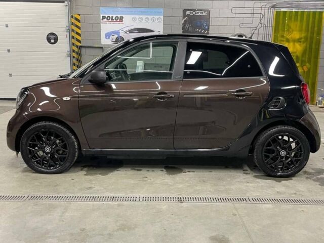 Коричневий Смарт Forfour, об'ємом двигуна 0 л та пробігом 34 тис. км за 9500 $, фото 3 на Automoto.ua