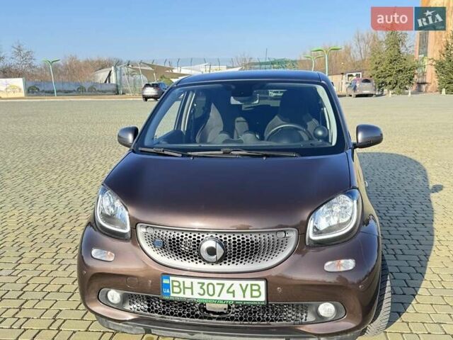 Коричневий Смарт Forfour, об'ємом двигуна 0 л та пробігом 36 тис. км за 8800 $, фото 10 на Automoto.ua