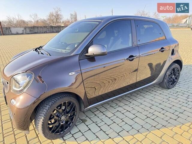 Коричневий Смарт Forfour, об'ємом двигуна 0 л та пробігом 36 тис. км за 8800 $, фото 4 на Automoto.ua