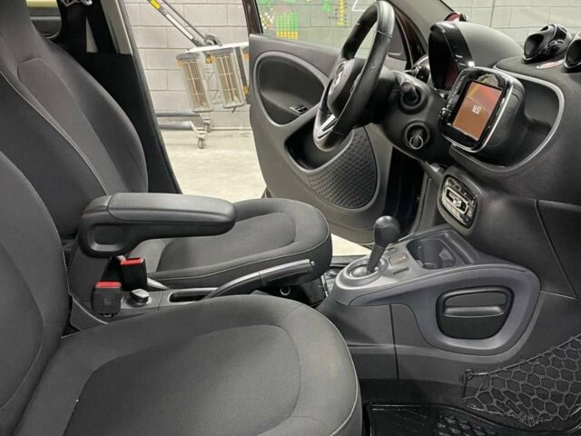 Коричневий Смарт Forfour, об'ємом двигуна 0 л та пробігом 34 тис. км за 9500 $, фото 10 на Automoto.ua