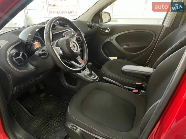 Червоний Смарт Forfour, об'ємом двигуна 0.9 л та пробігом 140 тис. км за 7990 $, фото 16 на Automoto.ua