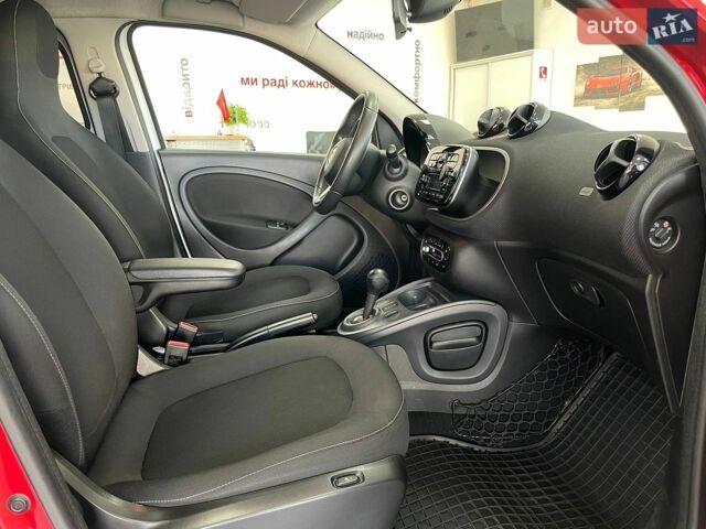 Червоний Смарт Forfour, об'ємом двигуна 0.9 л та пробігом 140 тис. км за 7990 $, фото 31 на Automoto.ua