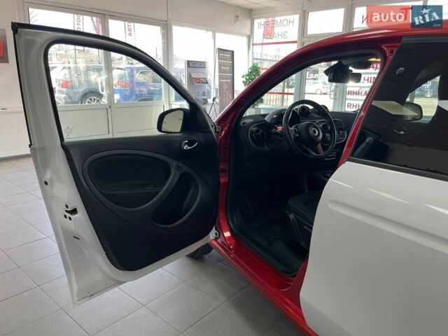 Червоний Смарт Forfour, об'ємом двигуна 0.9 л та пробігом 140 тис. км за 7990 $, фото 14 на Automoto.ua