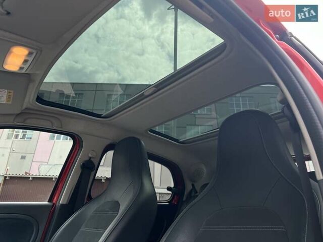 Червоний Смарт Forfour, об'ємом двигуна 0.9 л та пробігом 50 тис. км за 11600 $, фото 12 на Automoto.ua