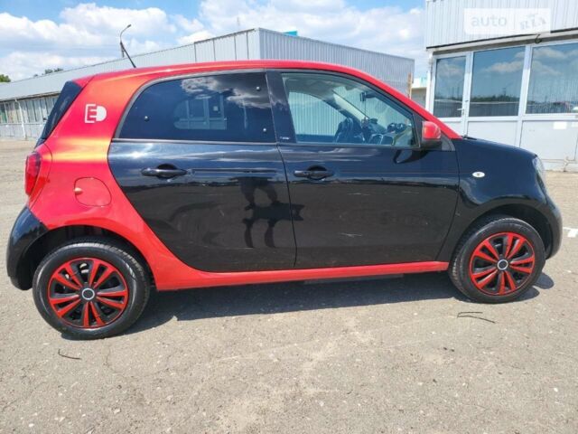 Червоний Смарт Forfour, об'ємом двигуна 0 л та пробігом 59 тис. км за 8700 $, фото 1 на Automoto.ua