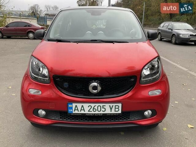 Червоний Смарт Forfour, об'ємом двигуна 0 л та пробігом 34 тис. км за 8900 $, фото 1 на Automoto.ua