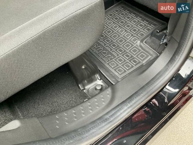 Червоний Смарт Forfour, об'ємом двигуна 0 л та пробігом 34 тис. км за 8900 $, фото 12 на Automoto.ua