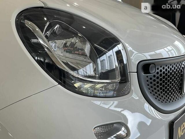 Смарт Форфор, объемом двигателя 0 л и пробегом 22 тыс. км за 15700 $, фото 4 на Automoto.ua