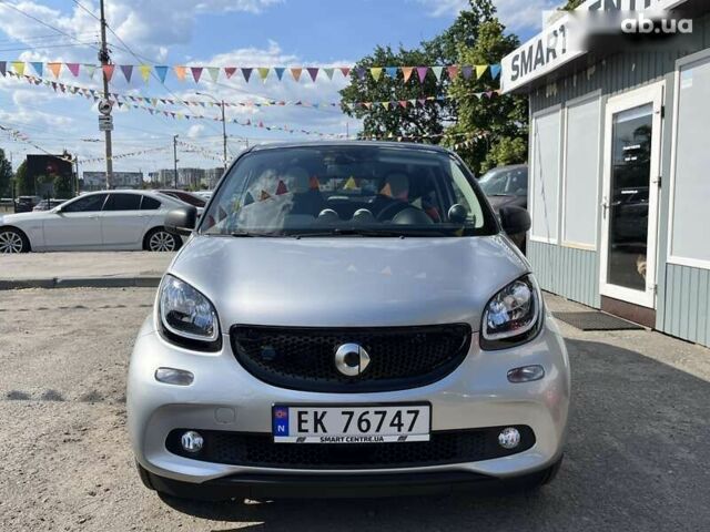 Смарт Forfour, об'ємом двигуна 0 л та пробігом 15 тис. км за 13600 $, фото 4 на Automoto.ua