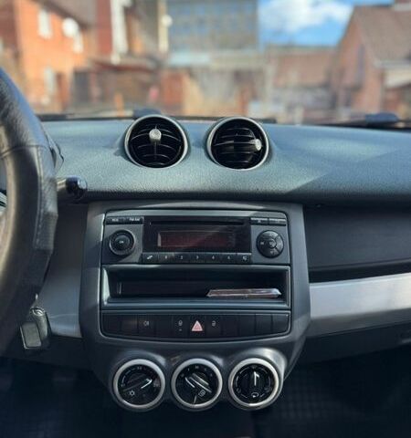 Смарт Forfour, об'ємом двигуна 1.3 л та пробігом 306 тис. км за 3600 $, фото 16 на Automoto.ua