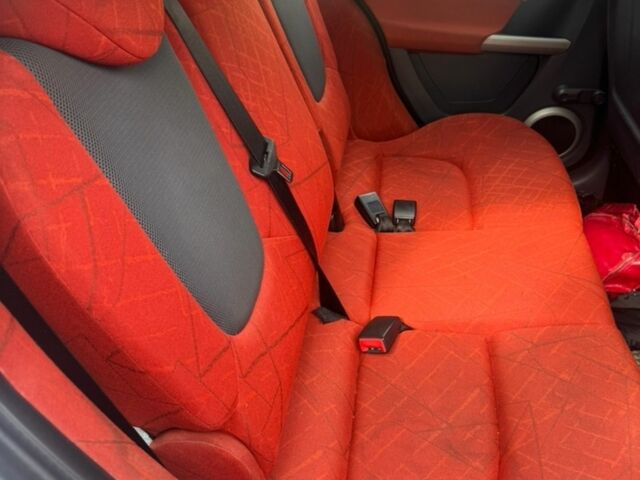 Смарт Forfour, об'ємом двигуна 1.5 л та пробігом 252 тис. км за 4600 $, фото 4 на Automoto.ua
