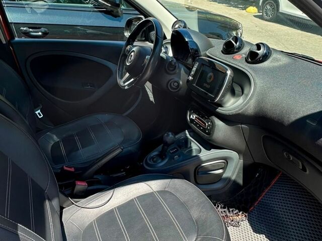 Смарт Forfour, об'ємом двигуна 0.9 л та пробігом 140 тис. км за 9100 $, фото 3 на Automoto.ua