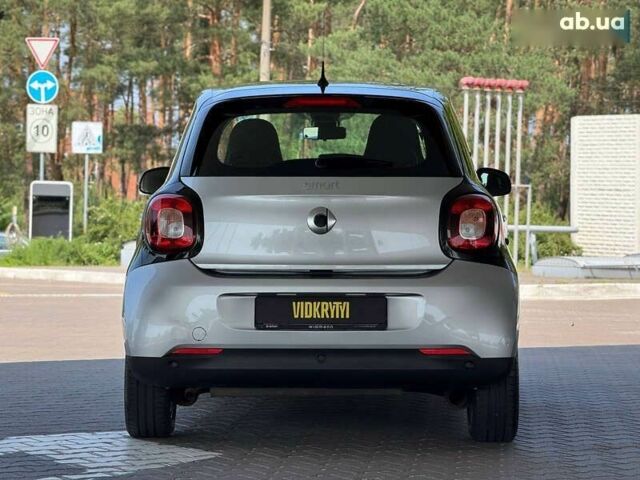Смарт Форфор, объемом двигателя 0.9 л и пробегом 85 тыс. км за 9500 $, фото 11 на Automoto.ua