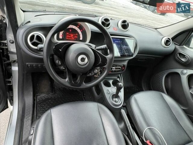 Смарт Форфор, объемом двигателя 1 л и пробегом 60 тыс. км за 8000 $, фото 7 на Automoto.ua
