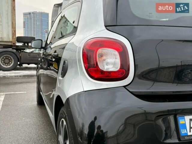 Смарт Форфор, объемом двигателя 1 л и пробегом 60 тыс. км за 8000 $, фото 6 на Automoto.ua