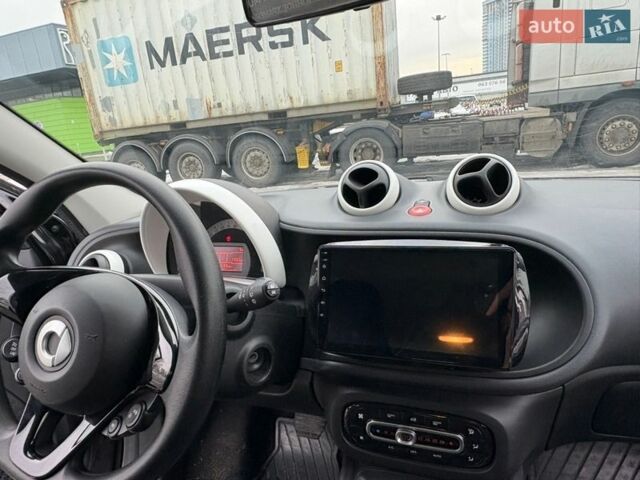 Смарт Форфор, объемом двигателя 1 л и пробегом 60 тыс. км за 8000 $, фото 12 на Automoto.ua