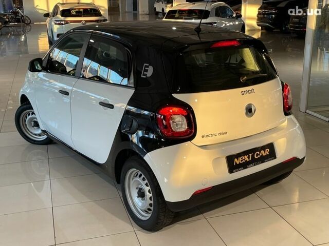 Смарт Форфор, объемом двигателя 0 л и пробегом 21 тыс. км за 11900 $, фото 2 на Automoto.ua