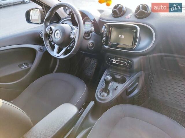 Смарт Forfour, об'ємом двигуна 0 л та пробігом 35 тис. км за 10900 $, фото 4 на Automoto.ua