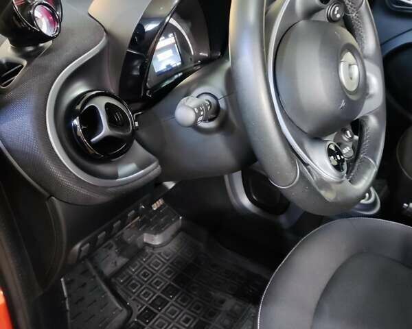 Смарт Forfour, об'ємом двигуна 0 л та пробігом 35 тис. км за 10900 $, фото 2 на Automoto.ua