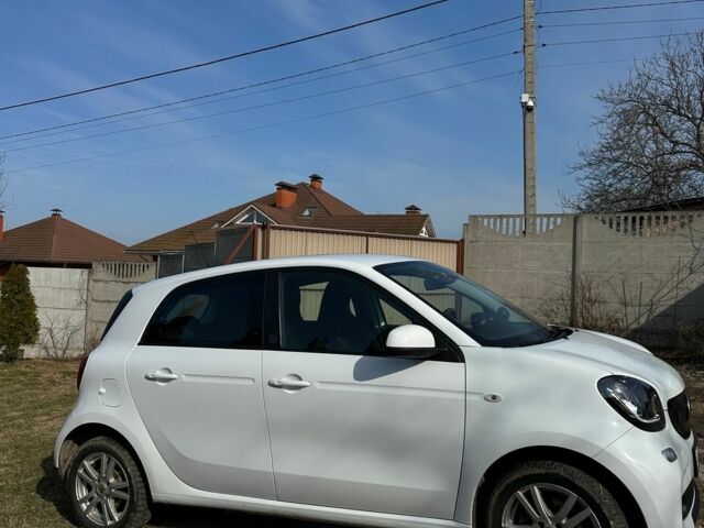 Смарт Forfour, об'ємом двигуна 0 л та пробігом 40 тис. км за 9500 $, фото 1 на Automoto.ua