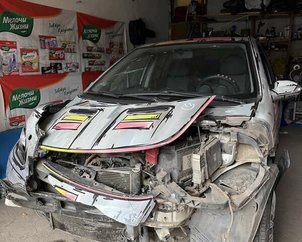 Серый Смарт Форфор, объемом двигателя 1.1 л и пробегом 250 тыс. км за 1300 $, фото 8 на Automoto.ua