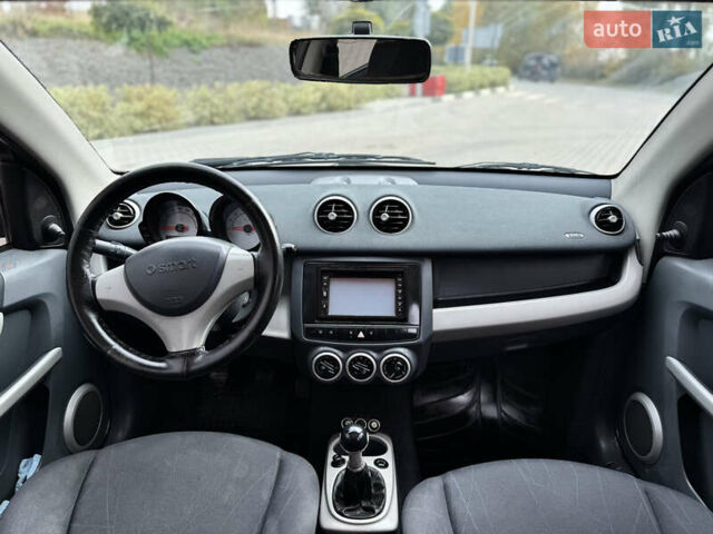 Сірий Смарт Forfour, об'ємом двигуна 1.12 л та пробігом 258 тис. км за 2750 $, фото 16 на Automoto.ua