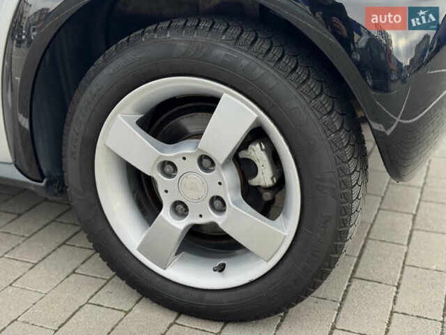 Сірий Смарт Forfour, об'ємом двигуна 1.33 л та пробігом 306 тис. км за 3990 $, фото 7 на Automoto.ua