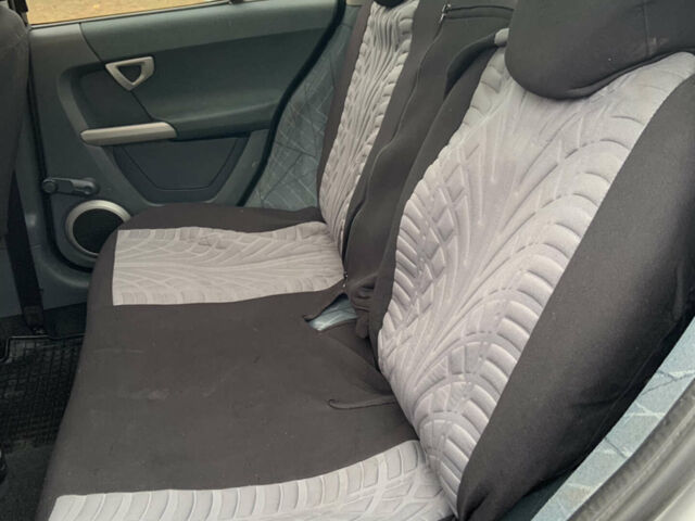 Сірий Смарт Forfour, об'ємом двигуна 1.3 л та пробігом 240 тис. км за 5800 $, фото 4 на Automoto.ua