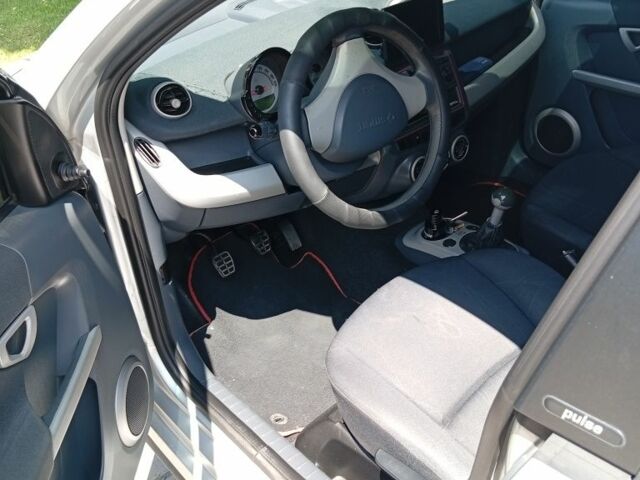 Сірий Смарт Forfour, об'ємом двигуна 1.3 л та пробігом 220 тис. км за 3712 $, фото 16 на Automoto.ua