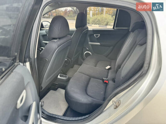Сірий Смарт Forfour, об'ємом двигуна 1.12 л та пробігом 258 тис. км за 2999 $, фото 13 на Automoto.ua