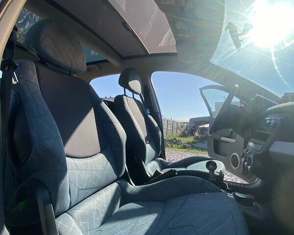 Сірий Смарт Forfour, об'ємом двигуна 1.5 л та пробігом 290 тис. км за 4000 $, фото 10 на Automoto.ua