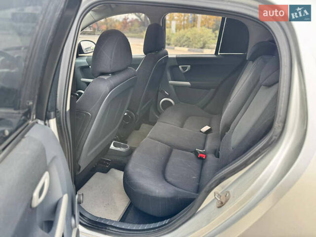 Серый Смарт Форфор, объемом двигателя 1.12 л и пробегом 260 тыс. км за 2999 $, фото 13 на Automoto.ua