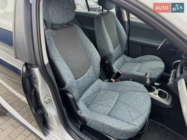Сірий Смарт Forfour, об'ємом двигуна 1.33 л та пробігом 306 тис. км за 3990 $, фото 19 на Automoto.ua