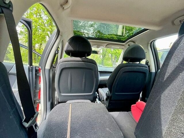 Сірий Смарт Forfour, об'ємом двигуна 1.3 л та пробігом 211 тис. км за 3300 $, фото 18 на Automoto.ua