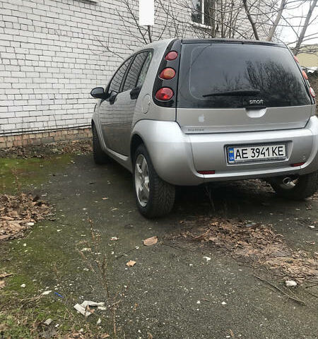 Сірий Смарт Forfour, об'ємом двигуна 1.1 л та пробігом 260 тис. км за 4500 $, фото 2 на Automoto.ua