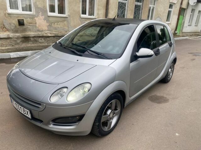 Сірий Смарт Forfour, об'ємом двигуна 1.5 л та пробігом 240 тис. км за 4750 $, фото 1 на Automoto.ua