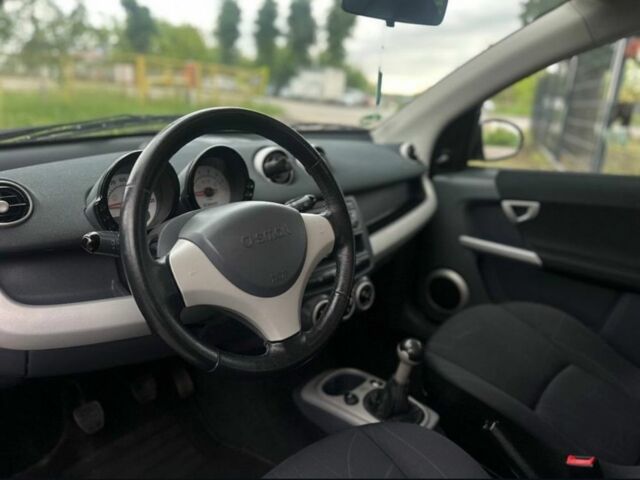 Сірий Смарт Forfour, об'ємом двигуна 1.3 л та пробігом 185 тис. км за 4500 $, фото 5 на Automoto.ua