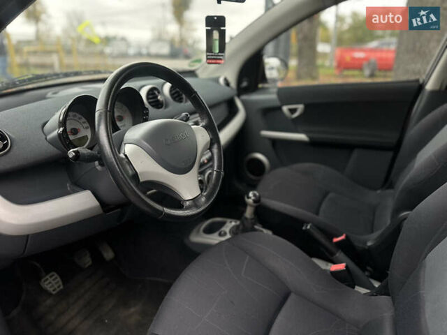 Сірий Смарт Forfour, об'ємом двигуна 1.3 л та пробігом 185 тис. км за 3800 $, фото 24 на Automoto.ua